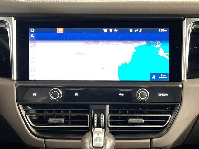 2023 Porsche Macan S AWD - 23037987 - 11