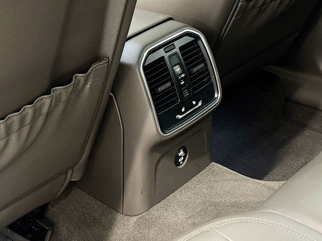 2023 Porsche Macan S AWD - 23037987 - 13