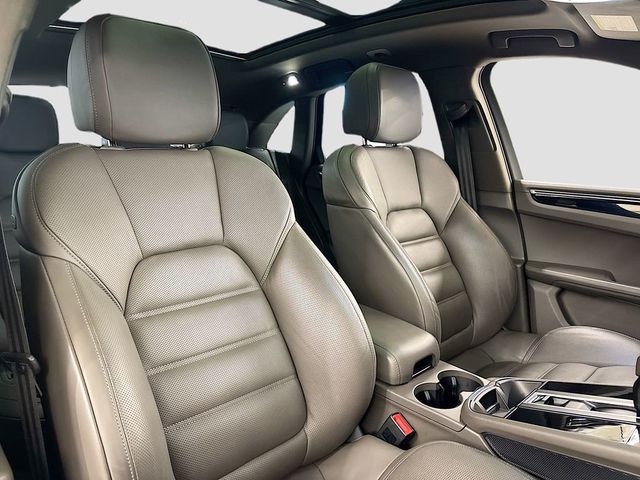 2023 Porsche Macan S AWD - 23037987 - 15