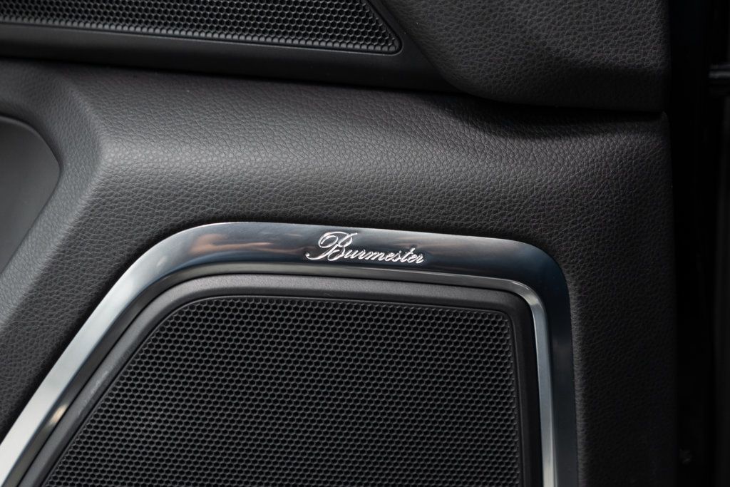 2023 Porsche Macan S photo 17