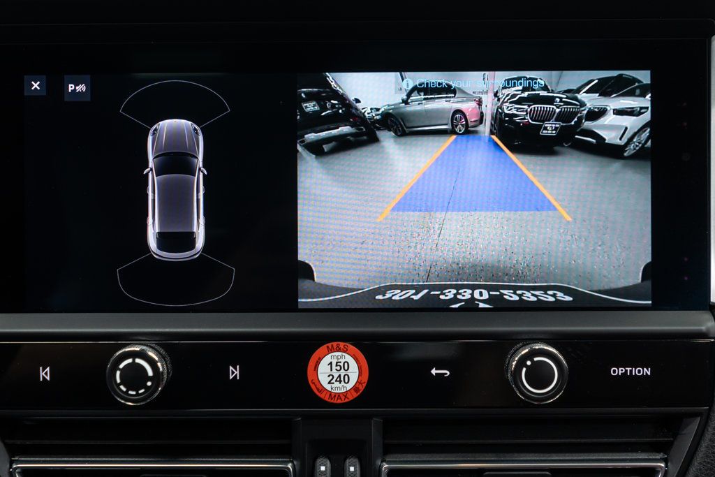 2023 Porsche Macan S photo 21