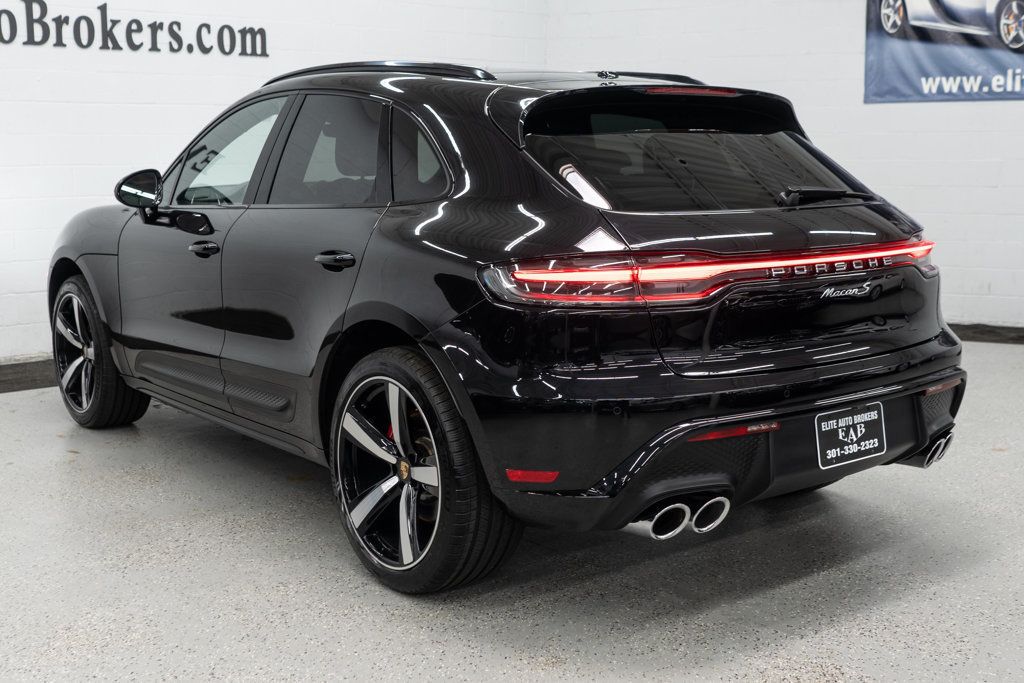 2023 Porsche Macan S photo 32