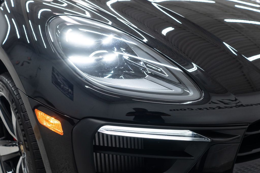 2023 Porsche Macan S photo 39