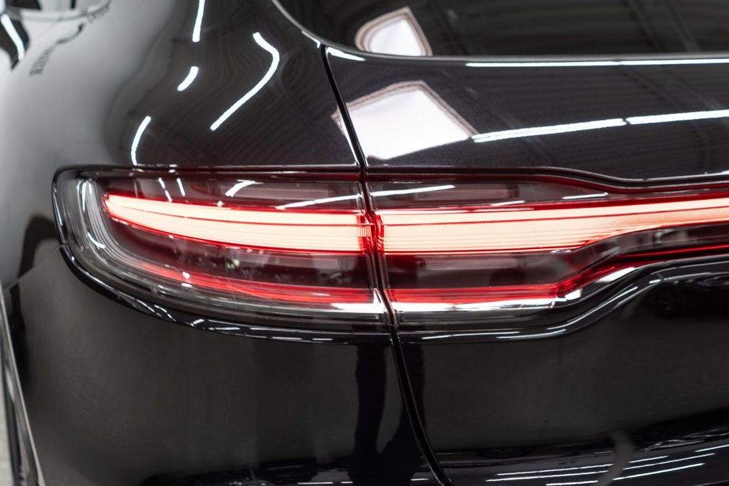 2023 Porsche Macan S photo 42