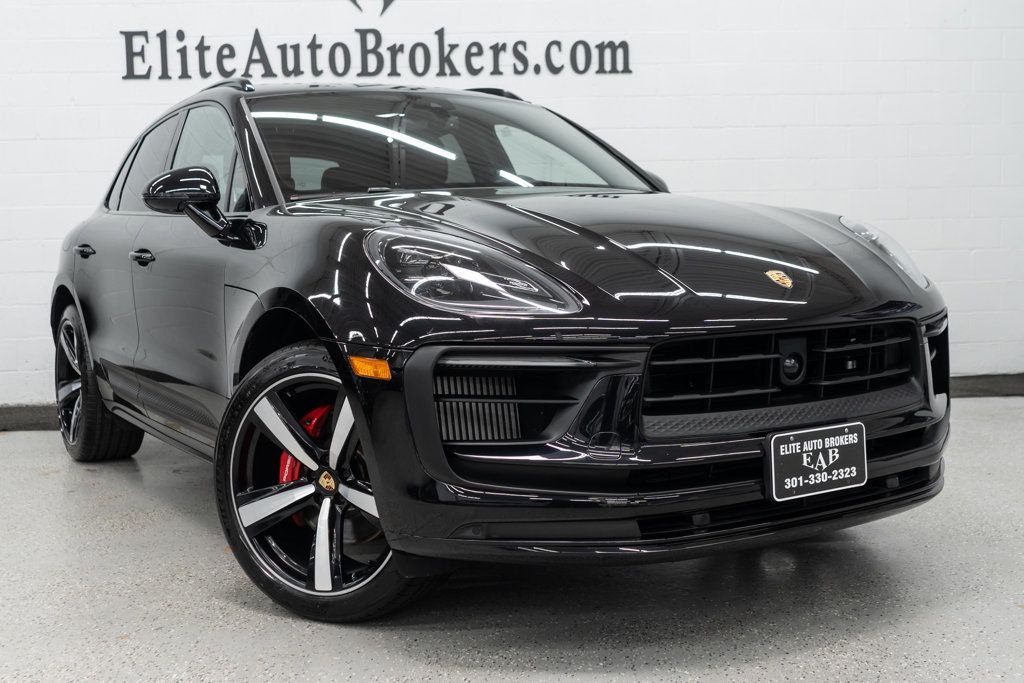 2023 Porsche Macan S photo 7