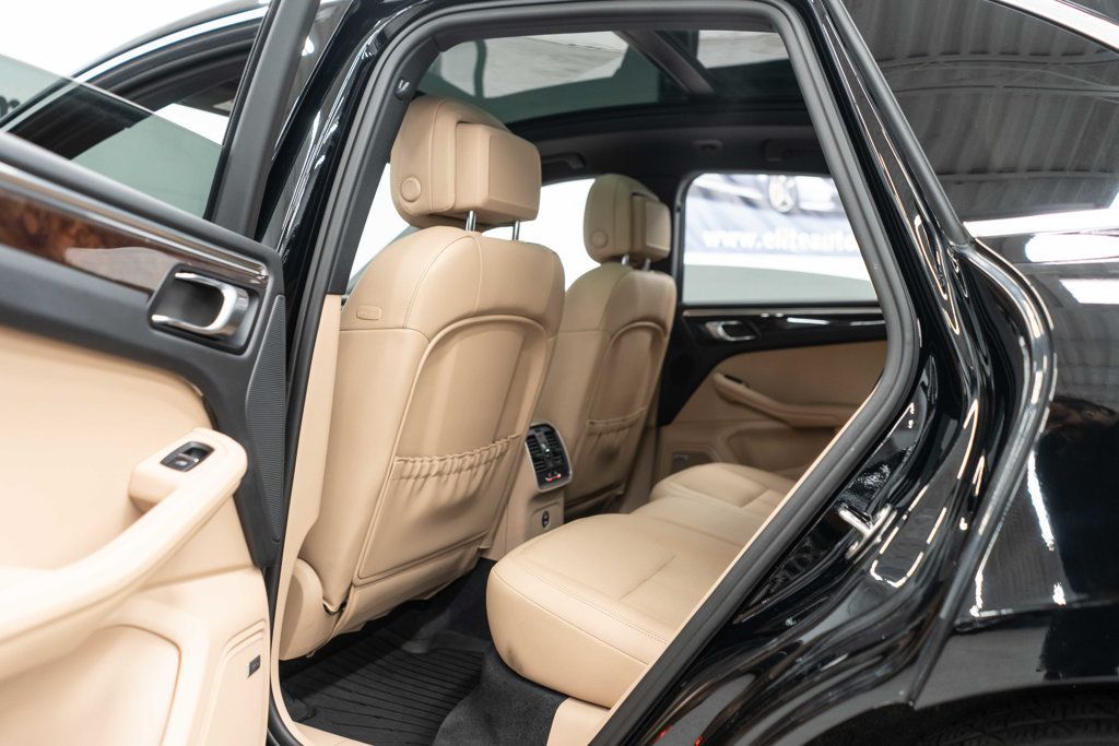 Porsche Macan photo 12