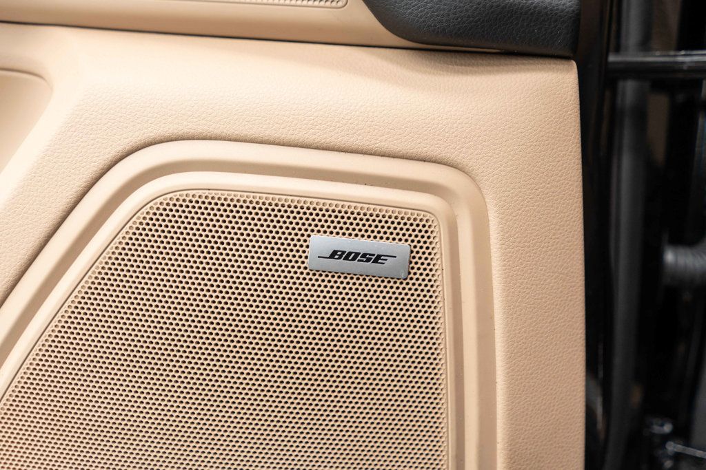 Porsche Macan photo 18