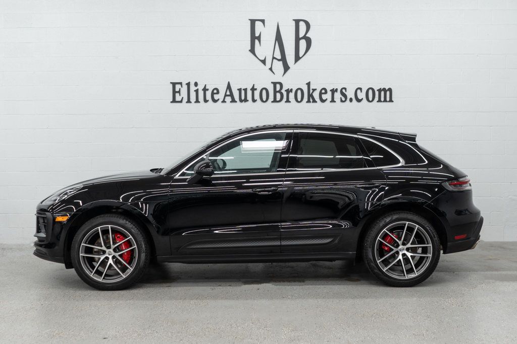 Porsche Macan photo 2