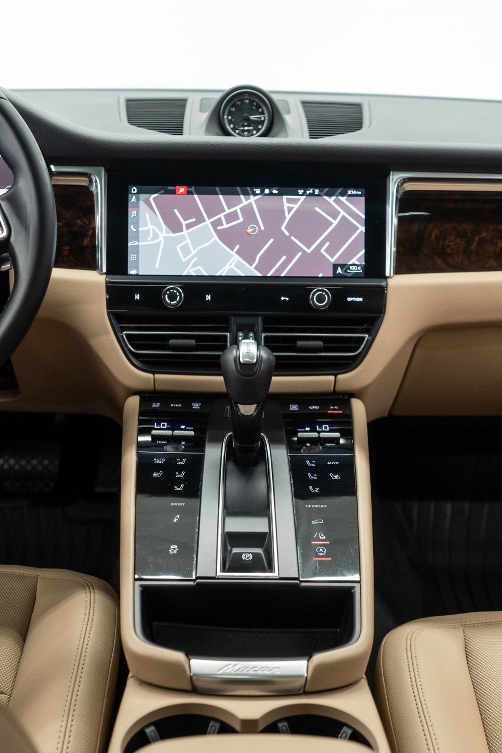 Porsche Macan photo 22