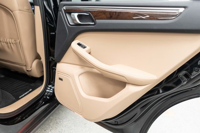 2023 Porsche Macan S AWD - 23086509 - 28
