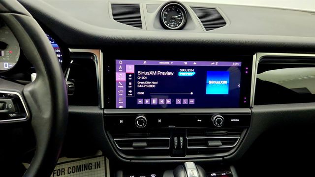 2023 Porsche Macan S AWD w/ Premium Package Plus & Air Suspension - 23047041 - 17