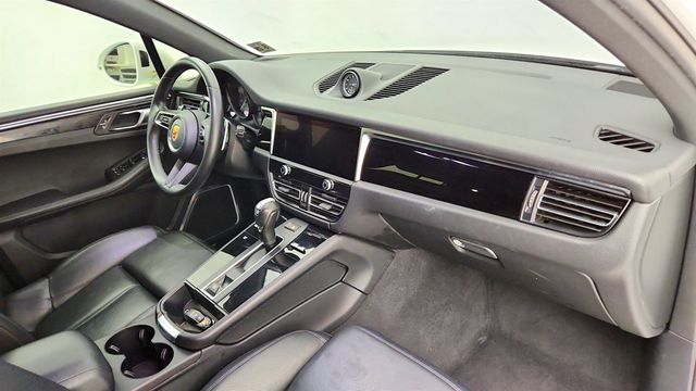 2023 Porsche Macan S AWD w/ Premium Package Plus & Air Suspension - 23047041 - 24
