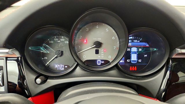 2023 Porsche Macan S AWD w/ Premium Package Plus & Air Suspension - 23052649 - 14