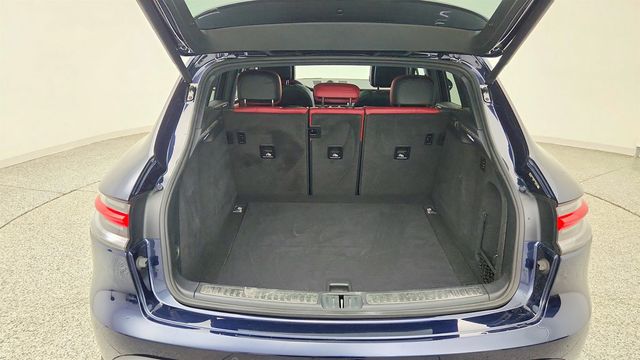 2023 Porsche Macan S AWD w/ Premium Package Plus & Air Suspension - 23052649 - 21