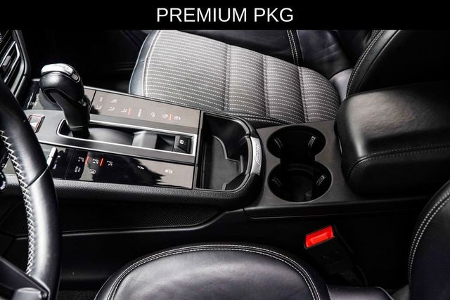 2023 Porsche Macan T - 23051865 - 19