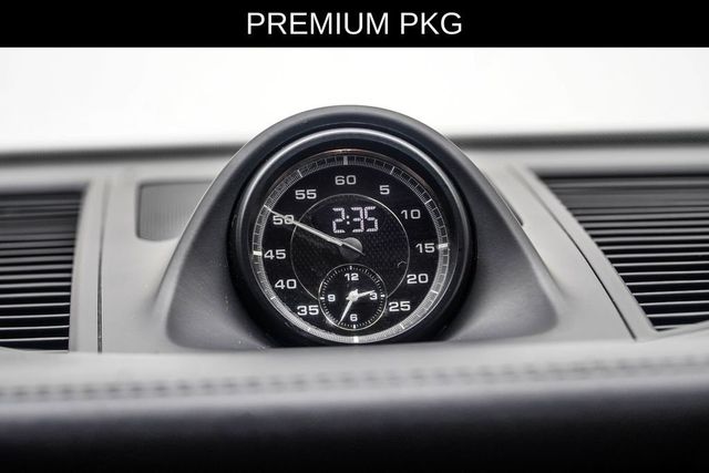 2023 Porsche Macan T - 23051865 - 28