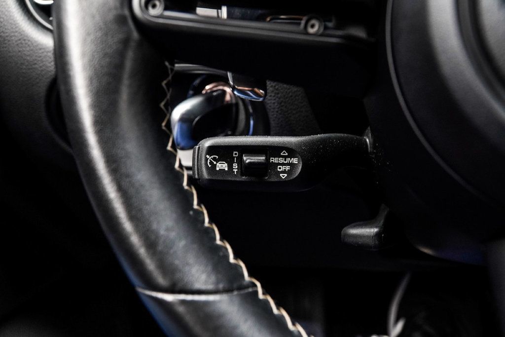 Porsche Macan photo 34