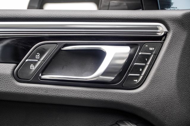 2023 Porsche Macan T - 23081867 - 37