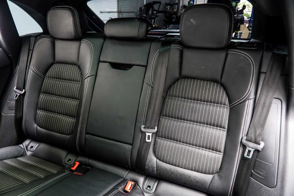 Porsche Macan photo 43