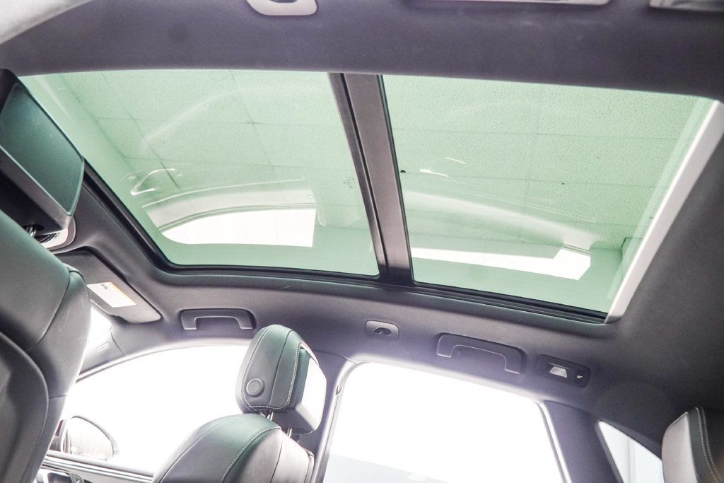 Porsche Macan photo 45