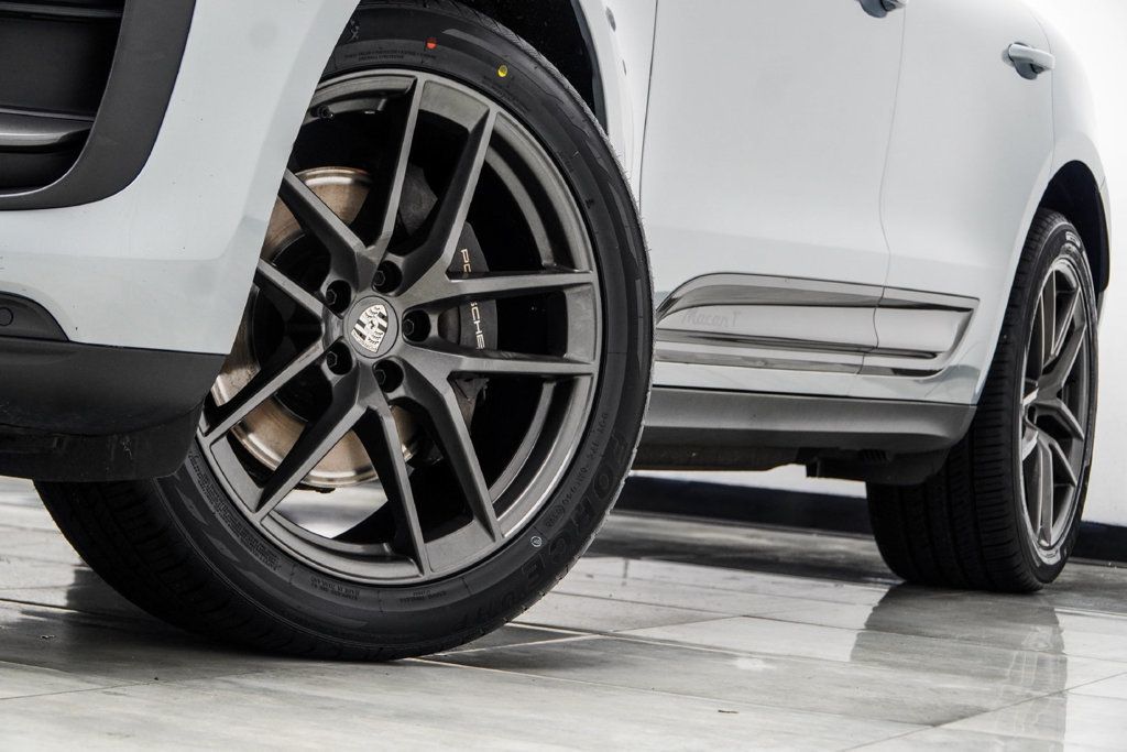 Porsche Macan photo 6