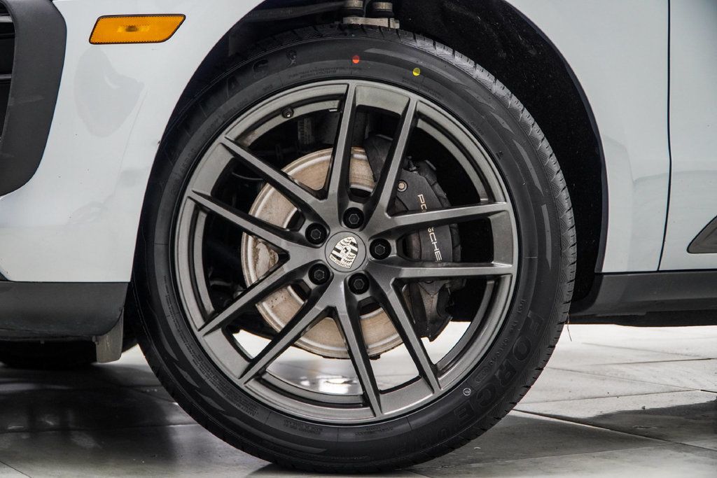 Porsche Macan photo 7