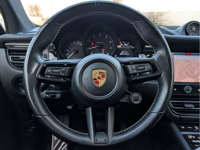 2023 Porsche Macan T - 23022245 - 18