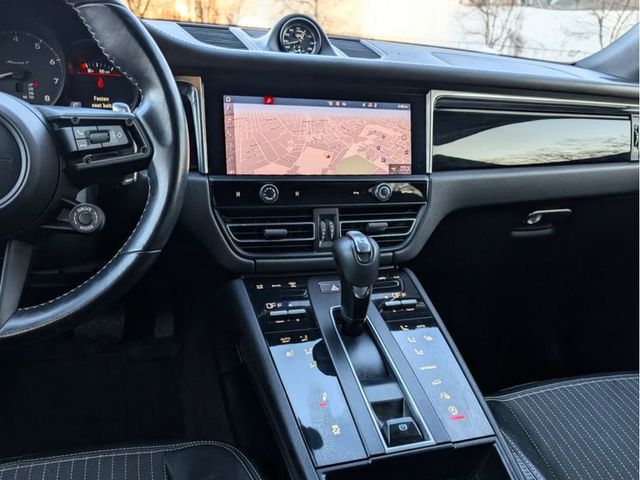 2023 Porsche Macan T - 23022245 - 20