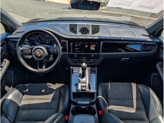 2023 Porsche Macan T - 23022245 - 26
