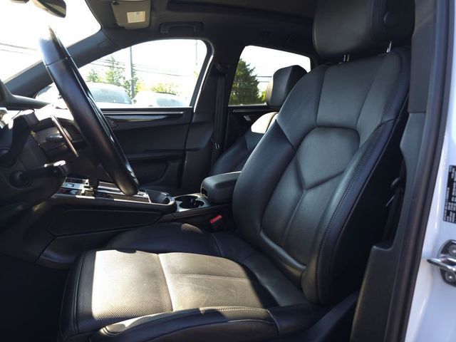 2023 Porsche Macan T - 23026308 - 14