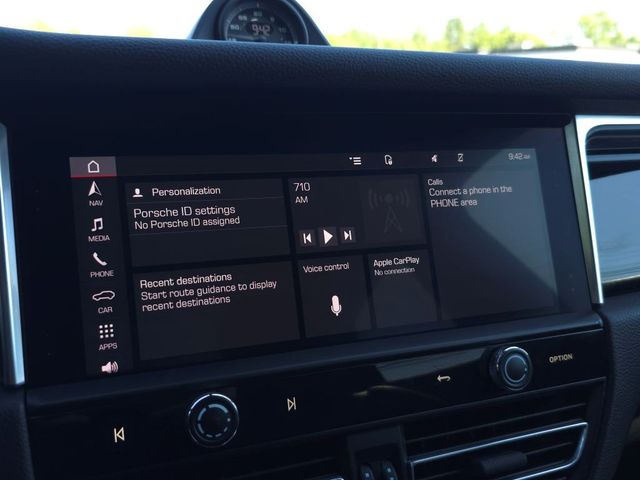 2023 Porsche Macan T - 23026308 - 23