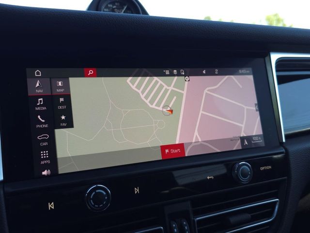 2023 Porsche Macan T - 23026308 - 24