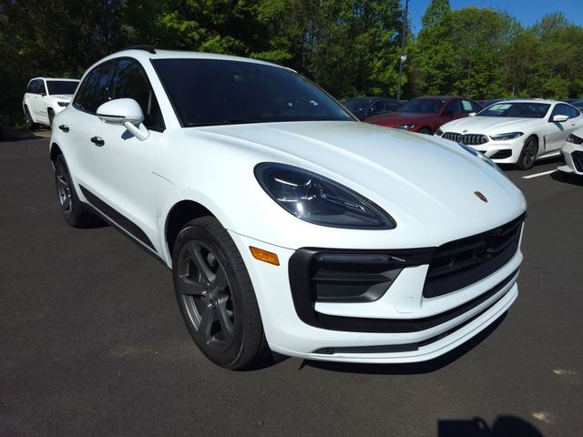 2023 Porsche Macan T - 23026308 - 2