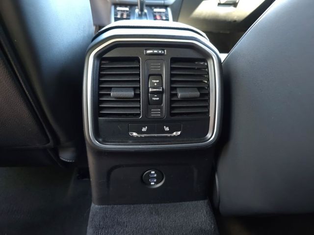 2023 Porsche Macan T - 23026308 - 31