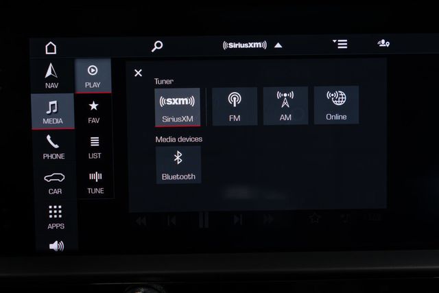 2023 Porsche Macan T - 23012873 - 24