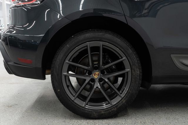 2023 Porsche Macan T - 23012873 - 34