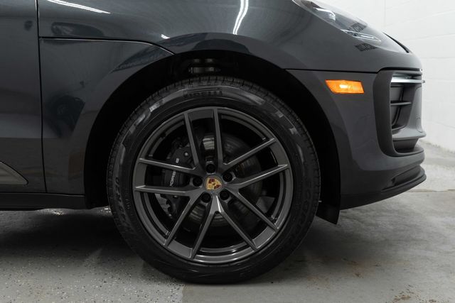 2023 Porsche Macan T - 23012873 - 35