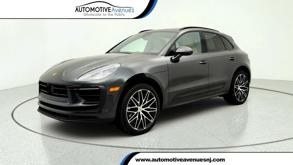 2023 Porsche Macan w/ Premium Pkg Plus, 21'' RS Spyder Wheels, Surround View & BOSE - 23032062 | Video 1