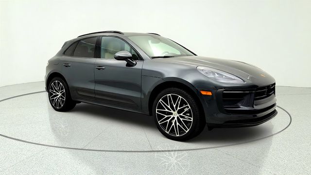 2023 Porsche Macan w/ Premium Pkg Plus, 21'' RS Spyder Wheels, Surround View & BOSE - 23032062 - 2