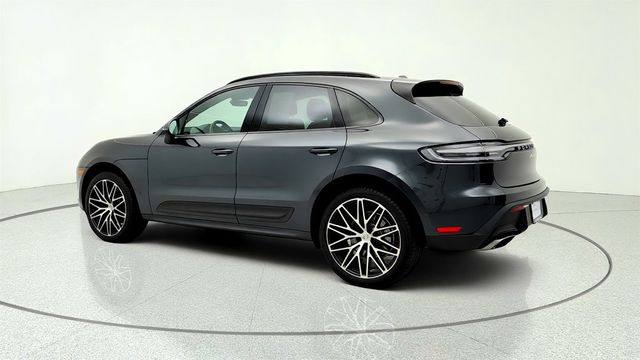 2023 Porsche Macan w/ Premium Pkg Plus, 21'' RS Spyder Wheels, Surround View & BOSE - 23032062 - 6