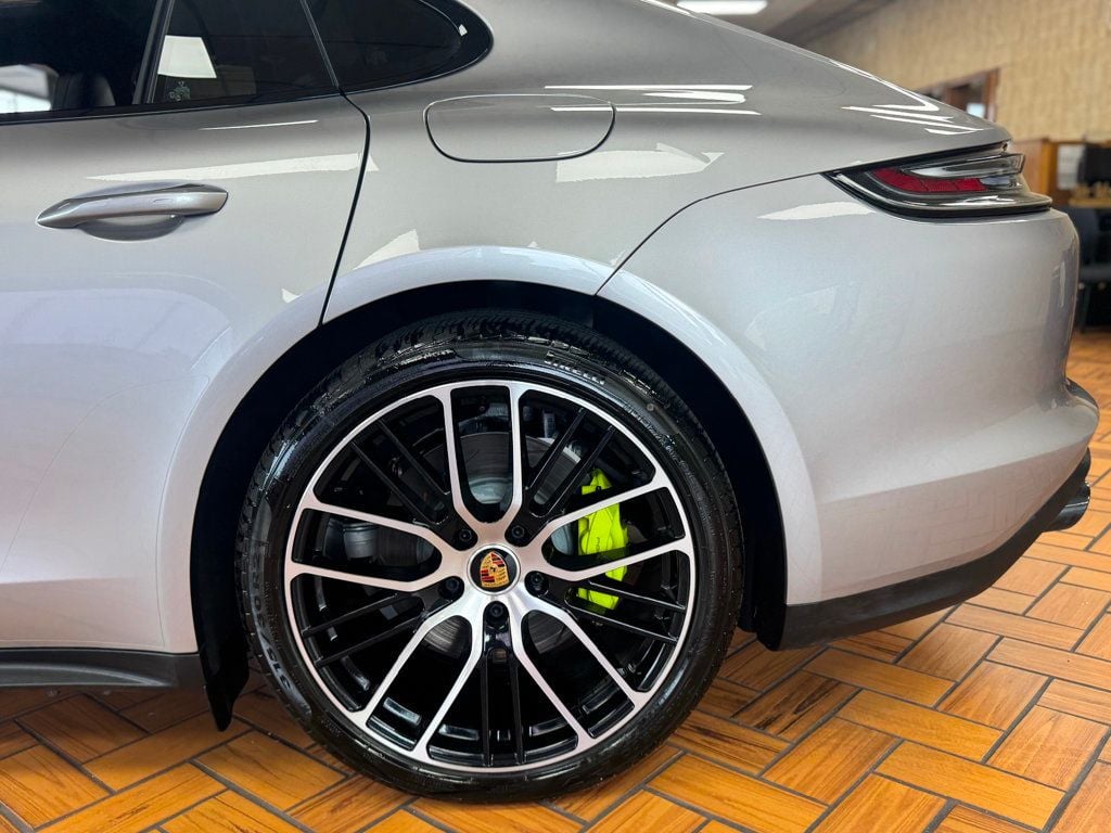 2023 Porsche Panamera 4 E-Hybrid Platinum Edition AWD - 22910639 - 11