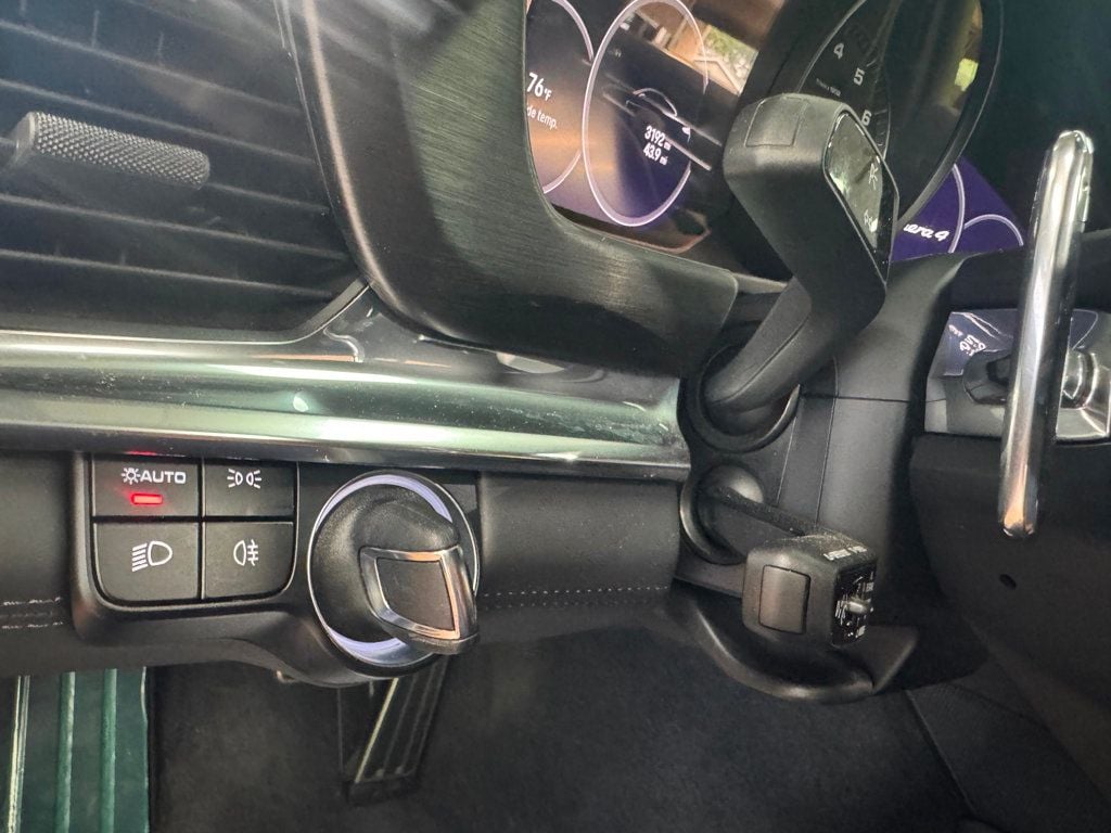 2023 Porsche Panamera 4 E-Hybrid Platinum Edition AWD - 22910639 - 32