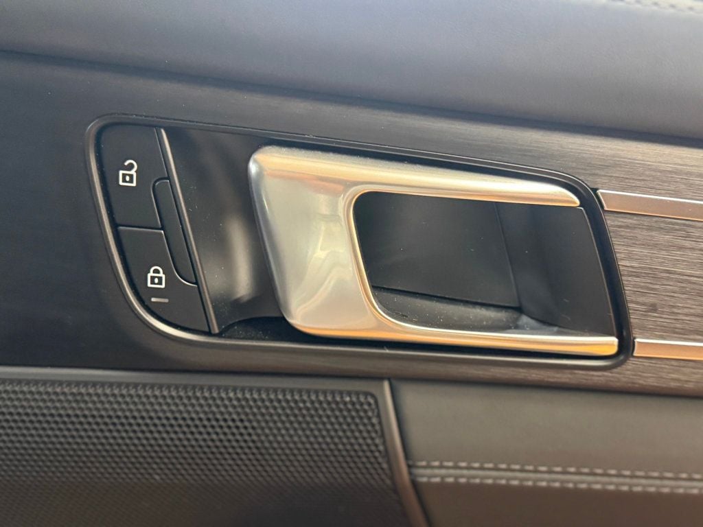 2023 Porsche Panamera 4 E-Hybrid Platinum Edition AWD - 22910639 - 35