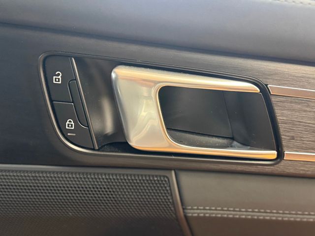 2023 Porsche Panamera 4 E-Hybrid Platinum Edition AWD - 22910639 - 35