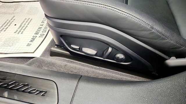 2023 Porsche Panamera 4 E-Hybrid Platinum Edition AWD with 21'' Wheels & Leather Seats - 22988829 - 11