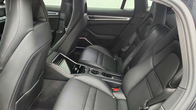 2023 Porsche Panamera 4 E-Hybrid Platinum Edition AWD with 21'' Wheels & Leather Seats - 22988829 - 21