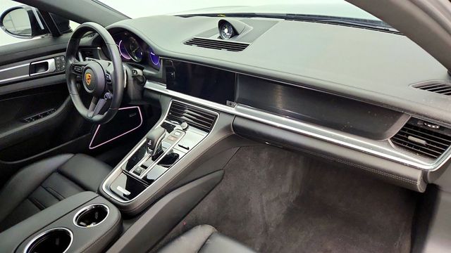 2023 Porsche Panamera 4 E-Hybrid Platinum Edition AWD with 21'' Wheels & Leather Seats - 22988829 - 25