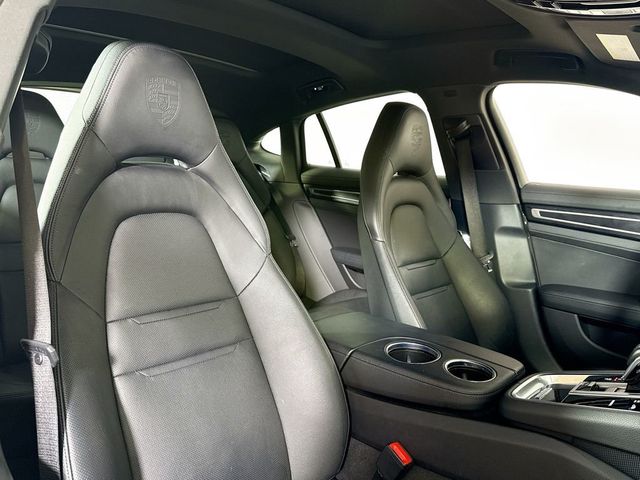 2023 Porsche Panamera 4 Platinum Edition - 23027813 - 17