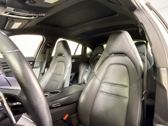 2023 Porsche Panamera 4 Platinum Edition - 23027813 - 4