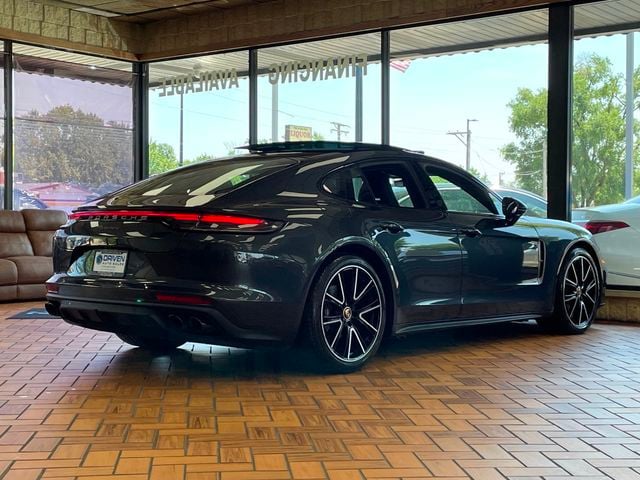 2023 Porsche Panamera 4 Platinum Edition AWD - 23049504 - 9